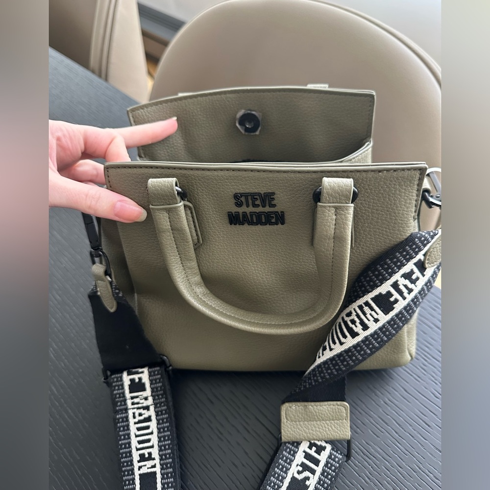 Steve Madden Olive Green Faux Leather Crossbody Bag with Handle